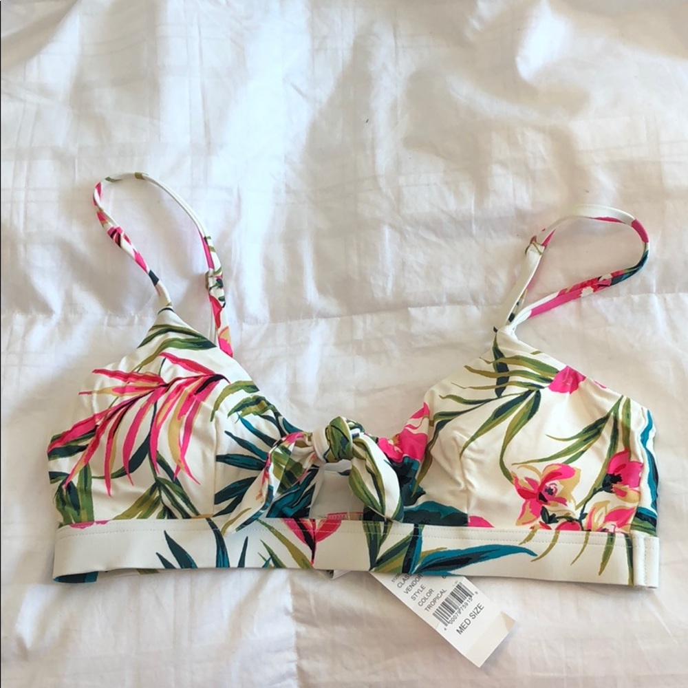 Billabong bathing suit top